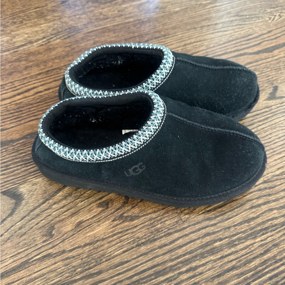 Kids UGG Black Slippers with Decorative Trim